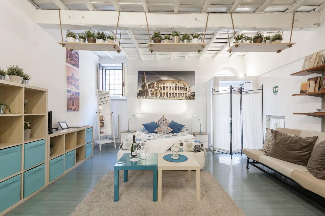 Monolocale Con Piscina A Trastevere Rom